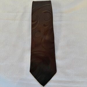 Vintage Jordache Brown Paisley Wide Tie Burgundy Lining